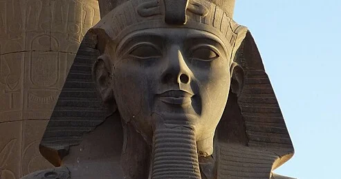 Firon II Ramzes necə öldü..?