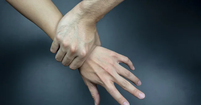 Mənəvi kiçilmə... Qadınlara qarşı zorakılıq əslində bir xalqın gələcəyinin qıırlma nöqtəsidir...