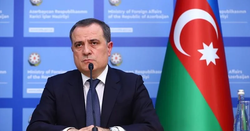 Байрамов: Макрон неоднократно звонил и угрожал Азербайджану