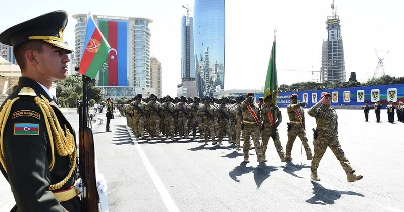 Hərbi paradda yerli silah və texnika da nümayiş etdiriləcək