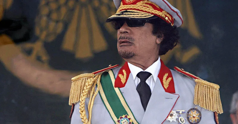 Qəddafinin oğlu azadlığa çıxdı FOTO