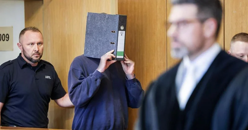 Qandonduran CİNAYƏT: İşləməkdən yorulan tibb bacısı 10 xəstənin ölümünə səbəb oldu VİDEO