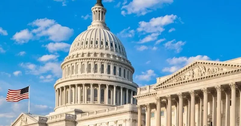 ABŞ Senatı Venesuelaya qarşı güc tətbiq etməyin tərəfdarıdır