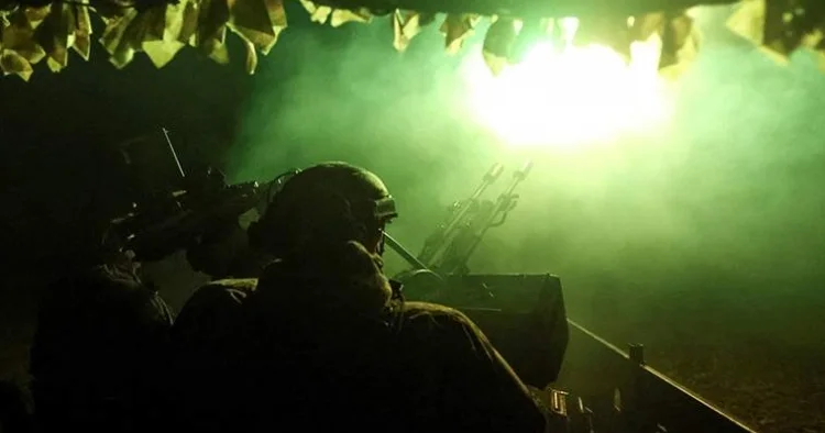 “The Guardian”: Britaniya Ukraynadakı əməliyyatlarda iştirak etməyə hazırdır