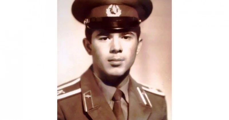 Azərbaycanın ilk hərbi təyyarəçisi baş leytenant Vaqif Qurbanova Milli Qəhrəman adı verilib