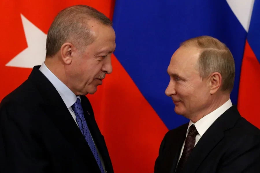 Putinin türk jurnalistə reaksiyası müzakirə yaratdı Lağa qoydu VİDEO