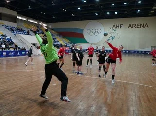 Qadın həndbolçular arasında Azərbaycan çempionatında turun mərkəzi oyunu keçirilib