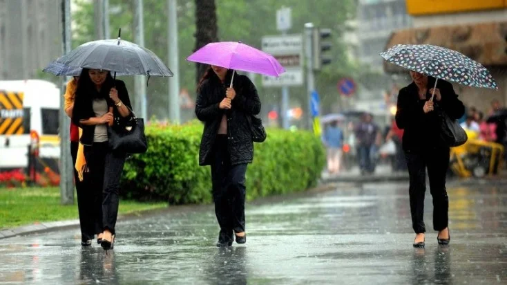 Hazırda Bakı və Abşeronda yağış yağır Faktiki hava