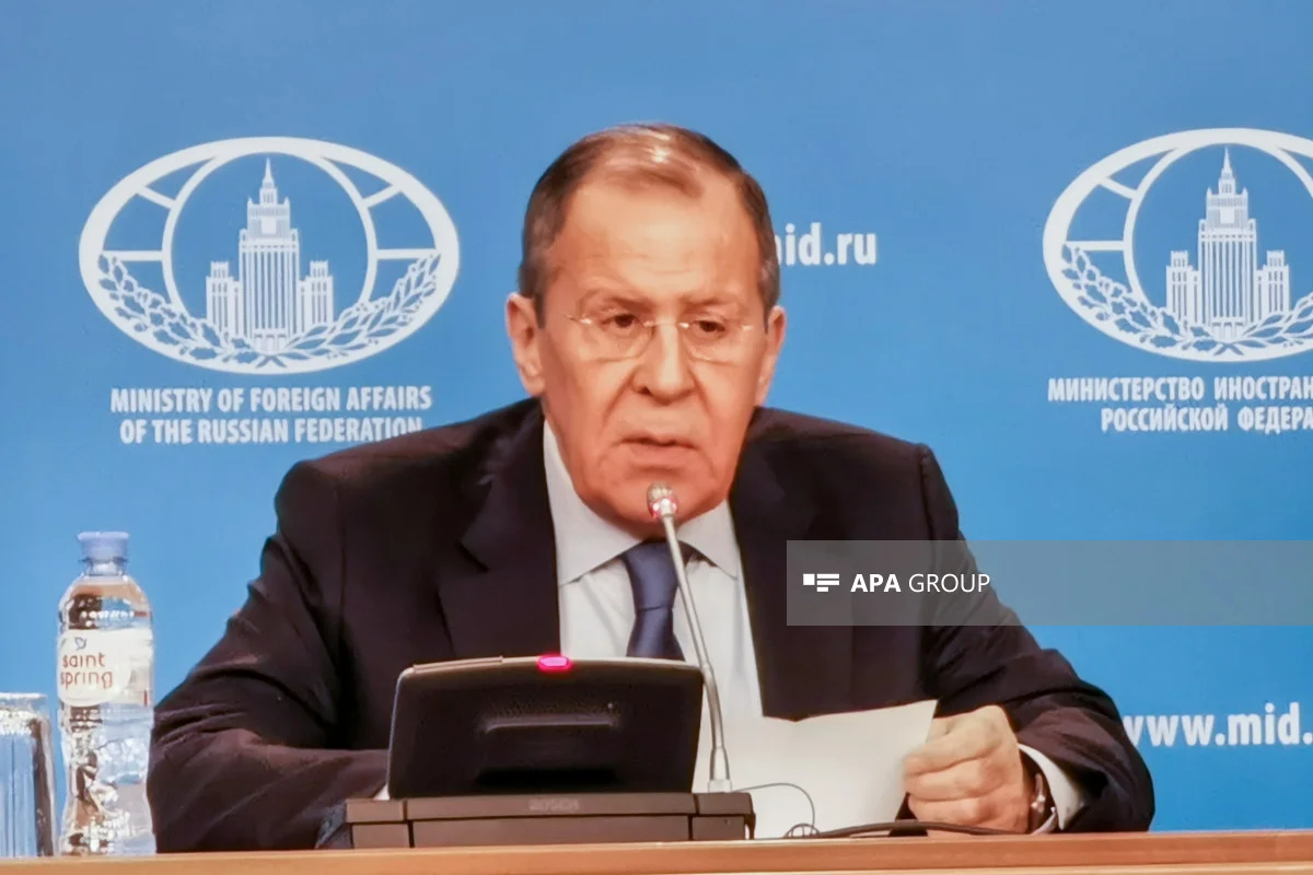 Lavrov: Rusiya Suriya ordusuna yardım etməyə davam edir