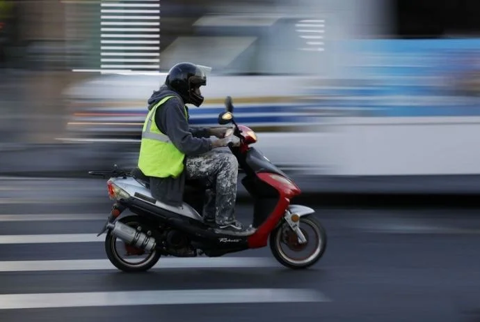 Motosiklet və moped sürücülərinə XƏBƏRDARLIQ Yol polisi...