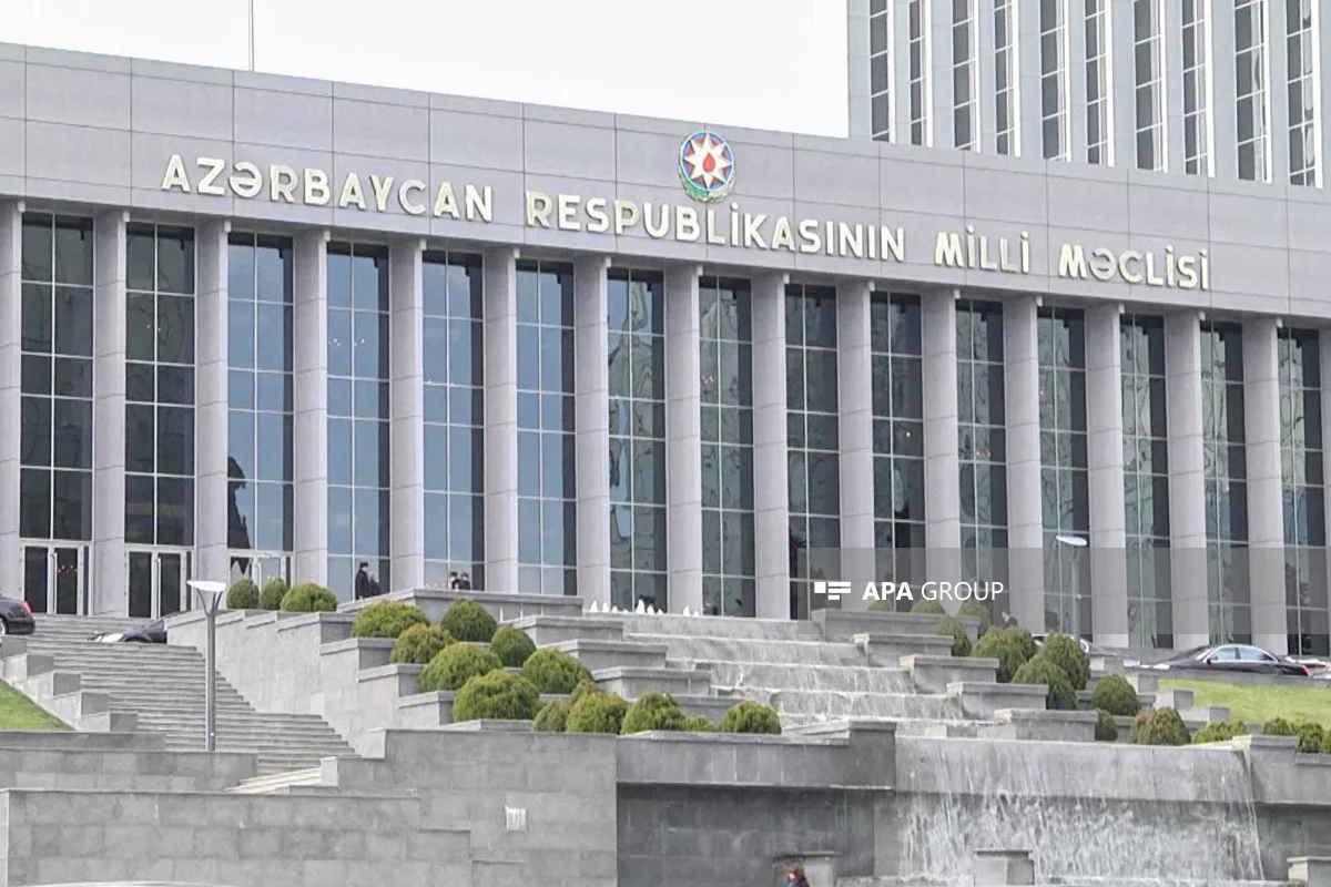 Milli Məclisdə “Parlamentarizm: ənənələr və perspektivlər” mövzusunda beynəlxalq parlament konfransı keçirilib YENİLƏNİB