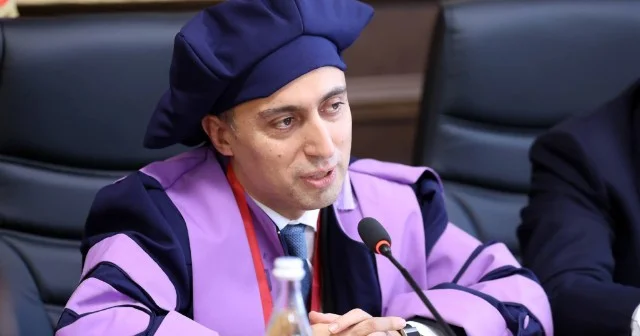 Emin Əmrullayevə Gürcüstanda Fəxri doktor adı verildi FOTOLAR