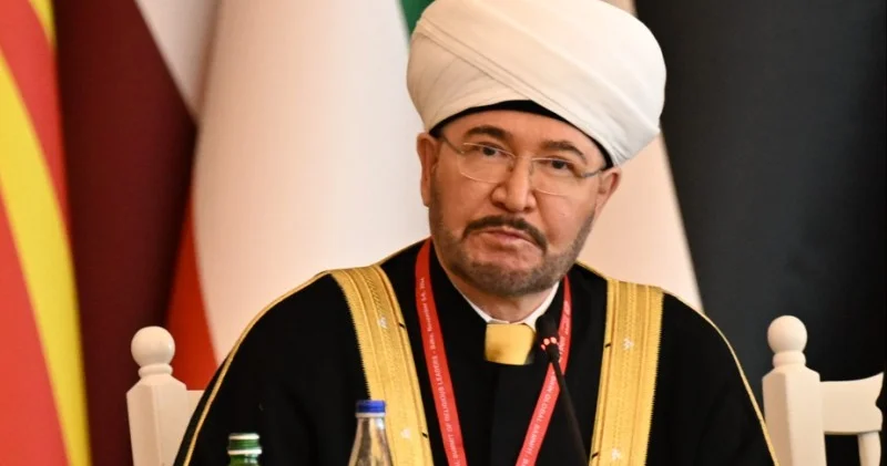 Ukrayna Rusiya Müsəlmanları Ruhani İdarəsinin rəhbərini qara siyahıya saldı