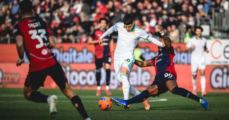 Roma nın Kalyari yə məğlubiyyəti VİDEO