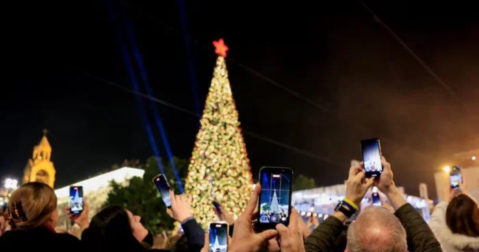İsanın doğulduğu şəhərə Milad qayıtdı FOTOLAR