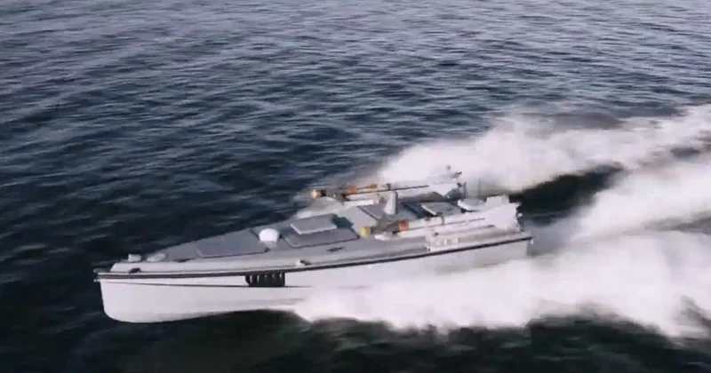 Украинский морской дрон Magura V7 показали на новых снимках с ракетами земля воздух Minval Politika