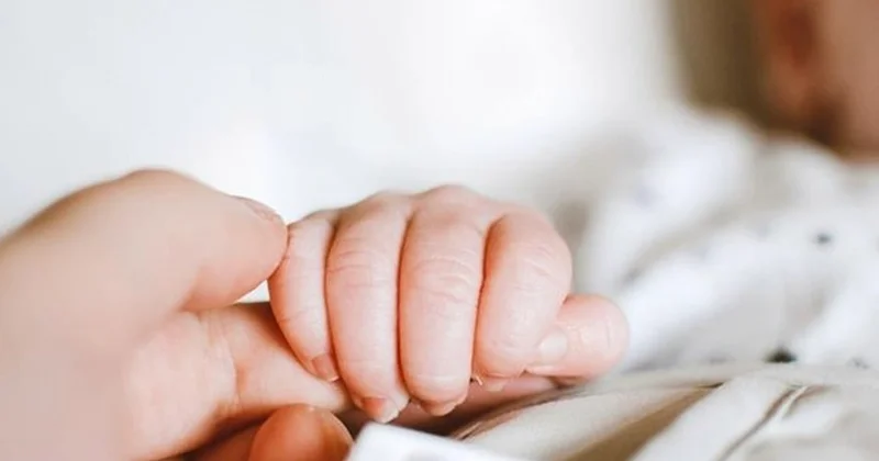 Sumqayıtda 7 aylıq körpə ölüb