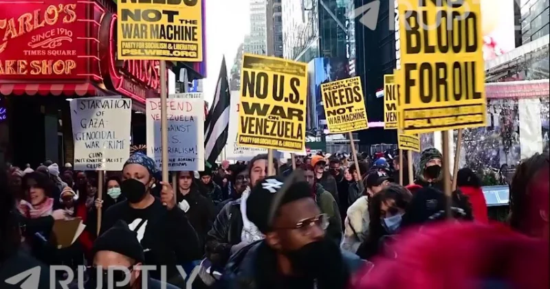 В Нью Йорке прошел многотысячный марш ВИДЕО