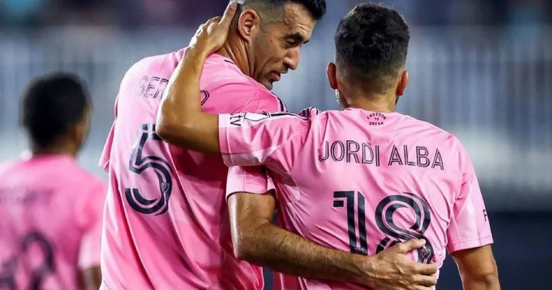 Alba və Buskets karyeralarına nöqtə qoydu