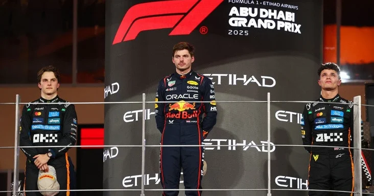 Maks Ferstappen: “Komanda daim problemlərin səbəbini tapmağa çalışdı”