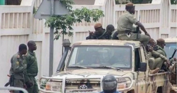 Benində üsyançıların lideri Tiqri Paskal qaçıb