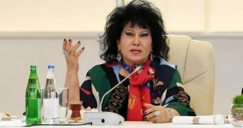 Zeynəb Xanlarova yenidən səhnədə Yeni il şənliyində çıxış edəcək