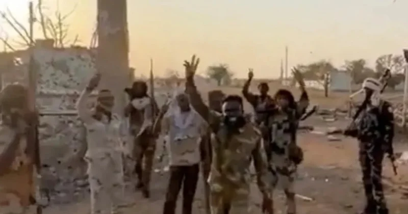 Silahlılar uşaq bağçası və xəstəxanaya zərbələr endirdi: 116 ölü var