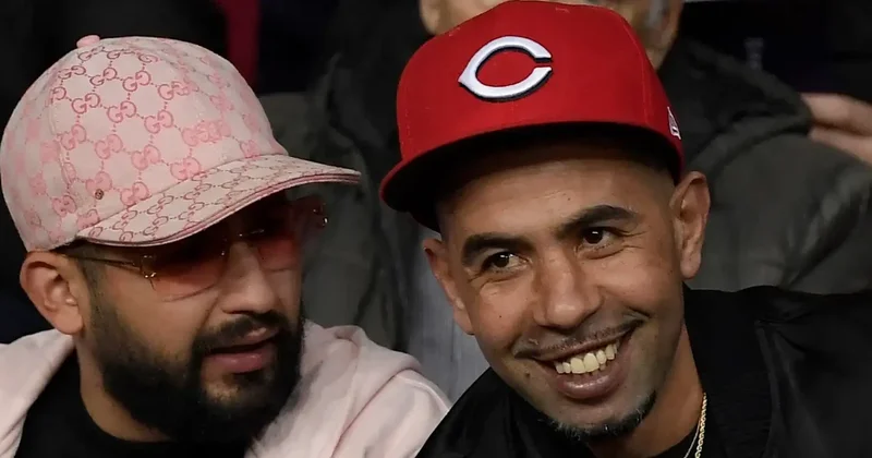 Yamalın atası tribunada qalmaqala qarışıb VİDEO