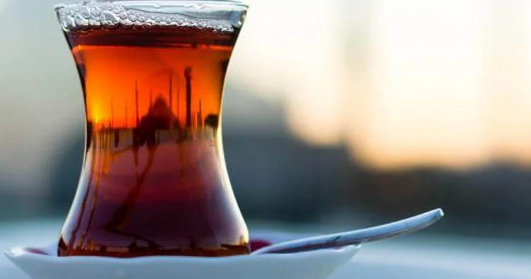 Soyuq havada çay əvəzinə su içmək daha faydalıdır