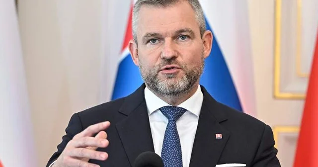 Bu ölkənin prezidenti də “Mirotvorets”ə daxil edildi KONKRET