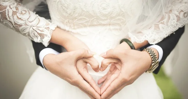 Xəstələnmək istəmirsinizsə:Sevdiyinizlə evlənin