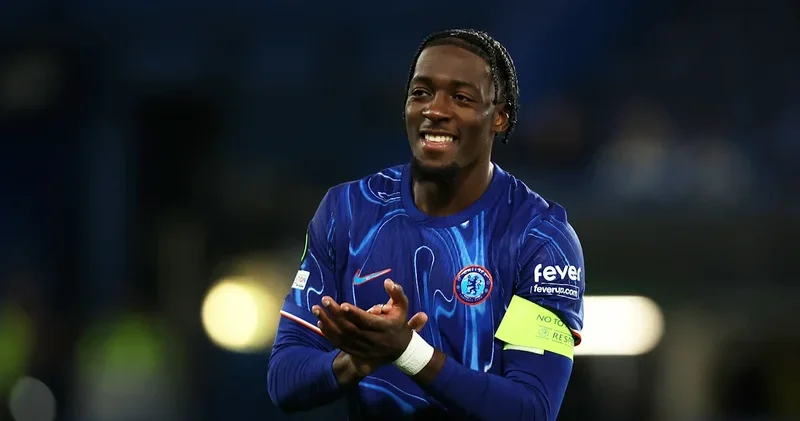 “Çelsi“nin müdafiəçisi “Lion“a keçir