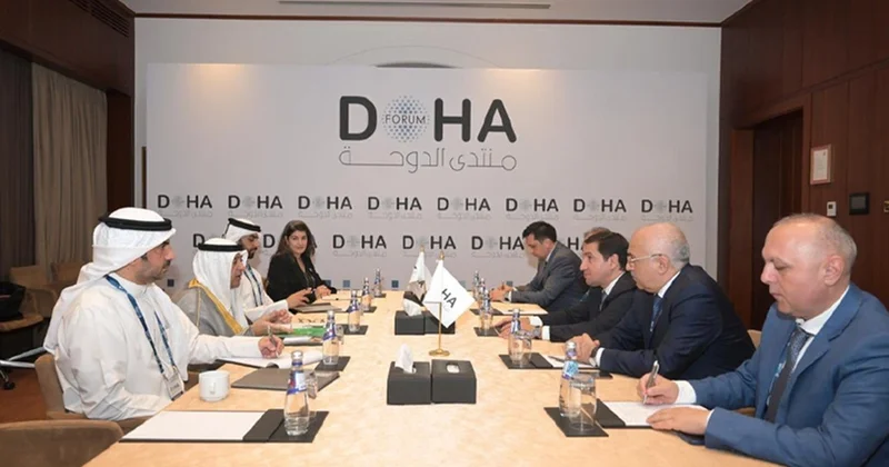 Hikmət Hacıyev Körfəz Əməkdaşlıq Şurasının baş katibi ilə görüşüb FOTO