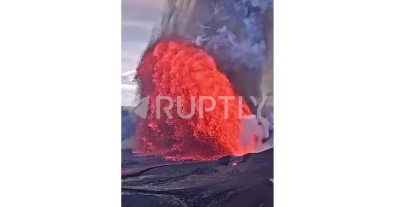 Вулкан Килауэа на Гавайях снова распаляется ВИДЕО