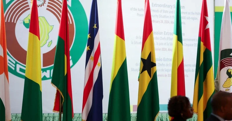 Afrika ölkələri Beninə ordu göndərə bilər