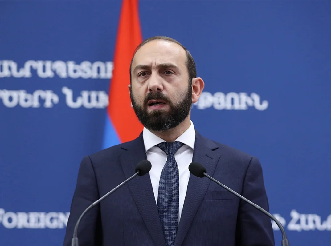 Mirzoyan: Ermənilərin Qarabağa qaytarılması məsələsi müzakirə olunmur