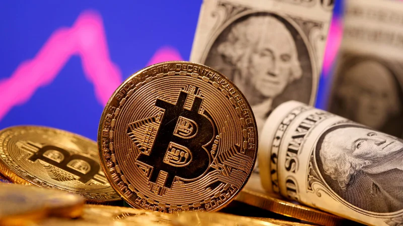 “Bitcoin” inflyasiya ilə bağlı narahatlıqlar fonunda 96 min dollardan aşağı düşüb