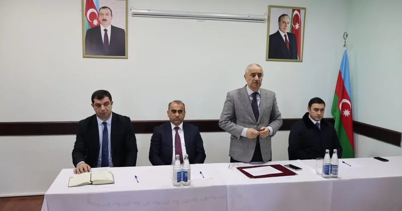 Qusarın Zindanmuruq kəndinin problemləri dinlənildi FOTO