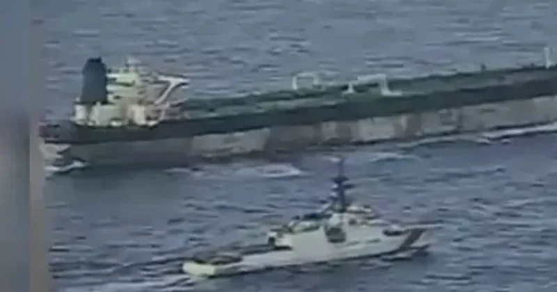 Американцы показали, как захватывали российский танкер видео