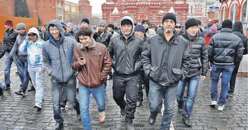 Москва и кризис бесполезности: мигранты уходят первыми АНАЛИТИКА