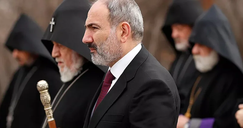 Как Саргсян, так и Гарегин II: Пашинян о неизбежном уходе католикоса Minval Politika