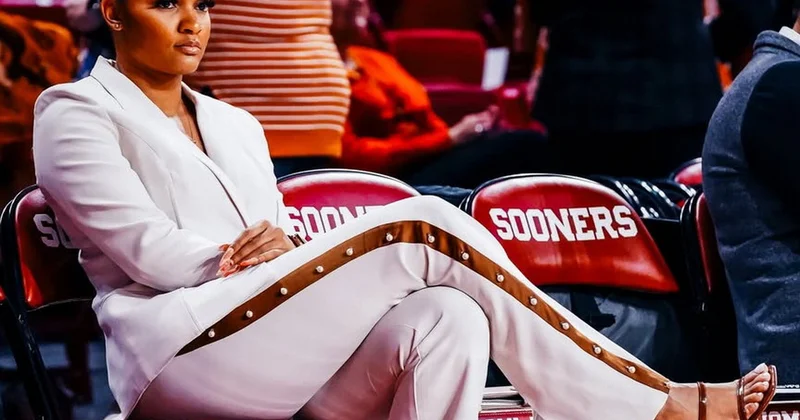 Emosional baş məşqçi tərzi ilə gündəm oldu VİDEO