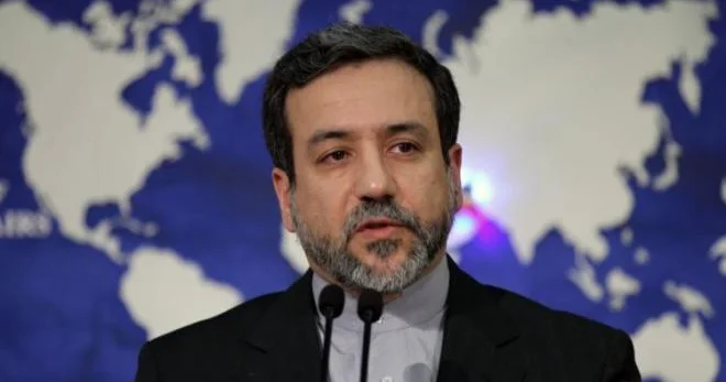 İranda aksiyalar dayanmır, Arakçı isə Livana getdi