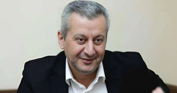 Известный телеведущий сбежал из реабилитационного центра Minval Politika