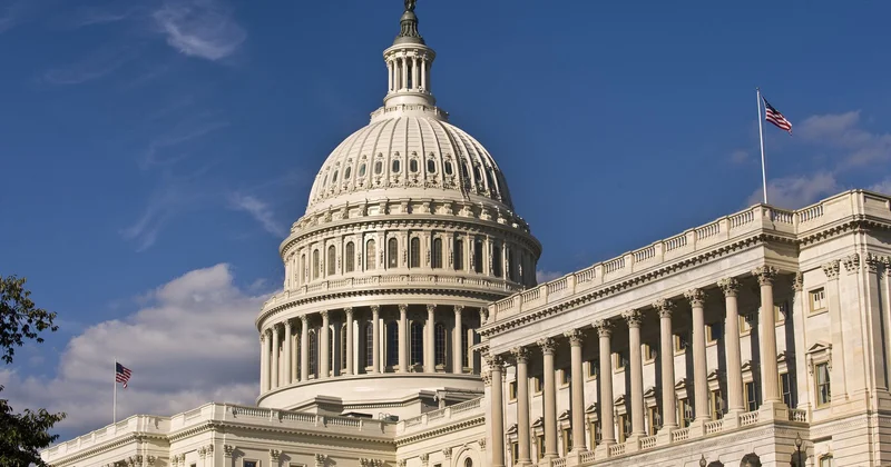 Сенат США ограничивает военные планы Трампа против Венесуэлы Minval Politika