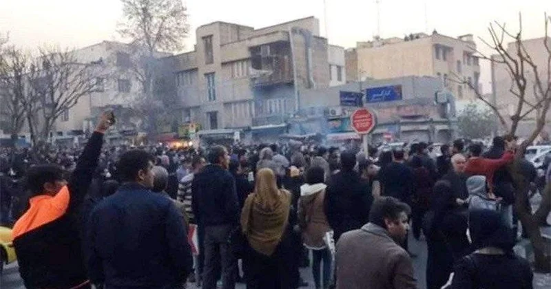 Число погибших в ходе протестов в Иране достигло 38 человек