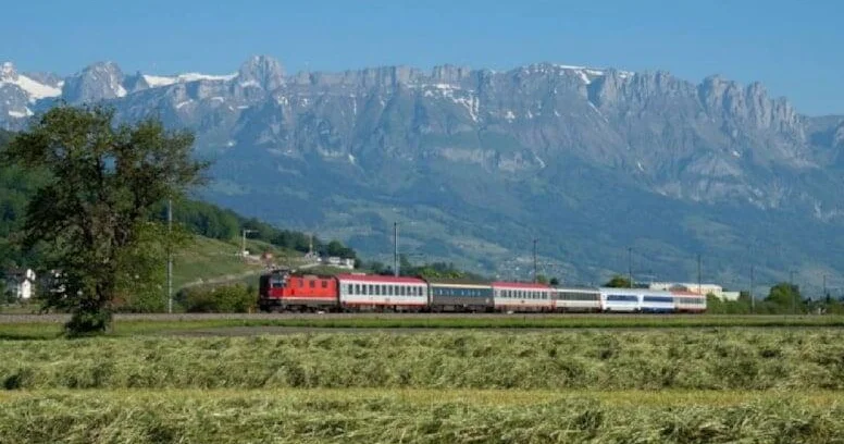 Dünyanın ən uzun səyahəti: Düz 21 gün davam edir