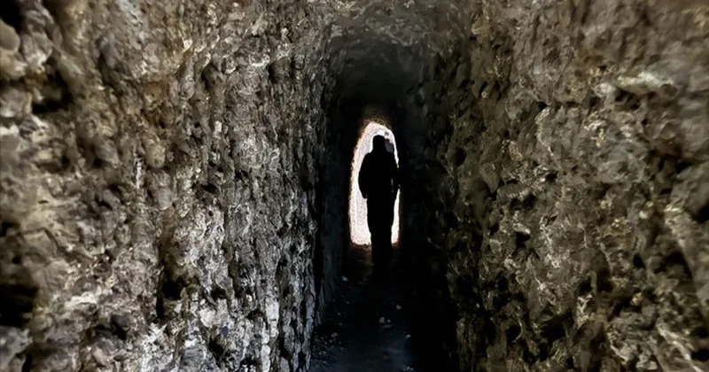 Türkiyə ordusu Suriyada 743 km uzunluğunda tunelləri məhv etdi