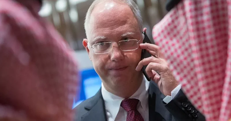 Le Monde: Посланника Путина видели в Париже