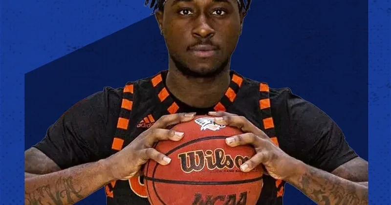 Львы подписали американца